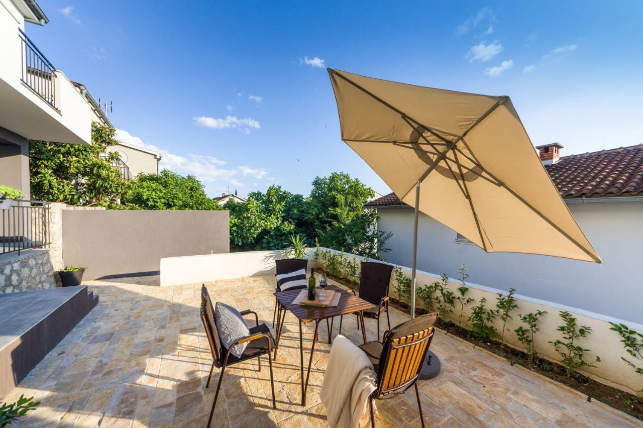 Sestrice Apartment Drage Ngoại thất bức ảnh