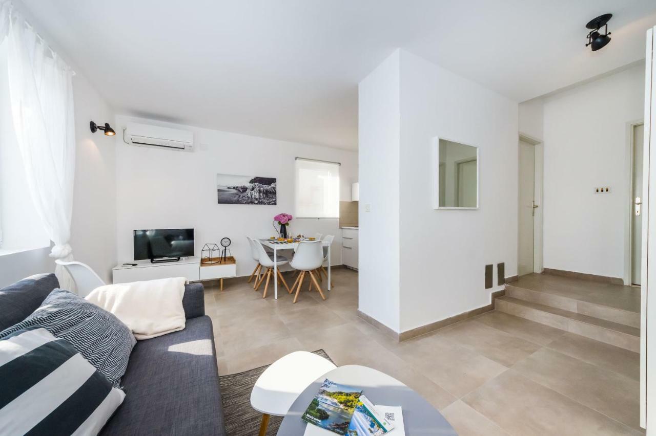 Sestrice Apartment Drage Ngoại thất bức ảnh