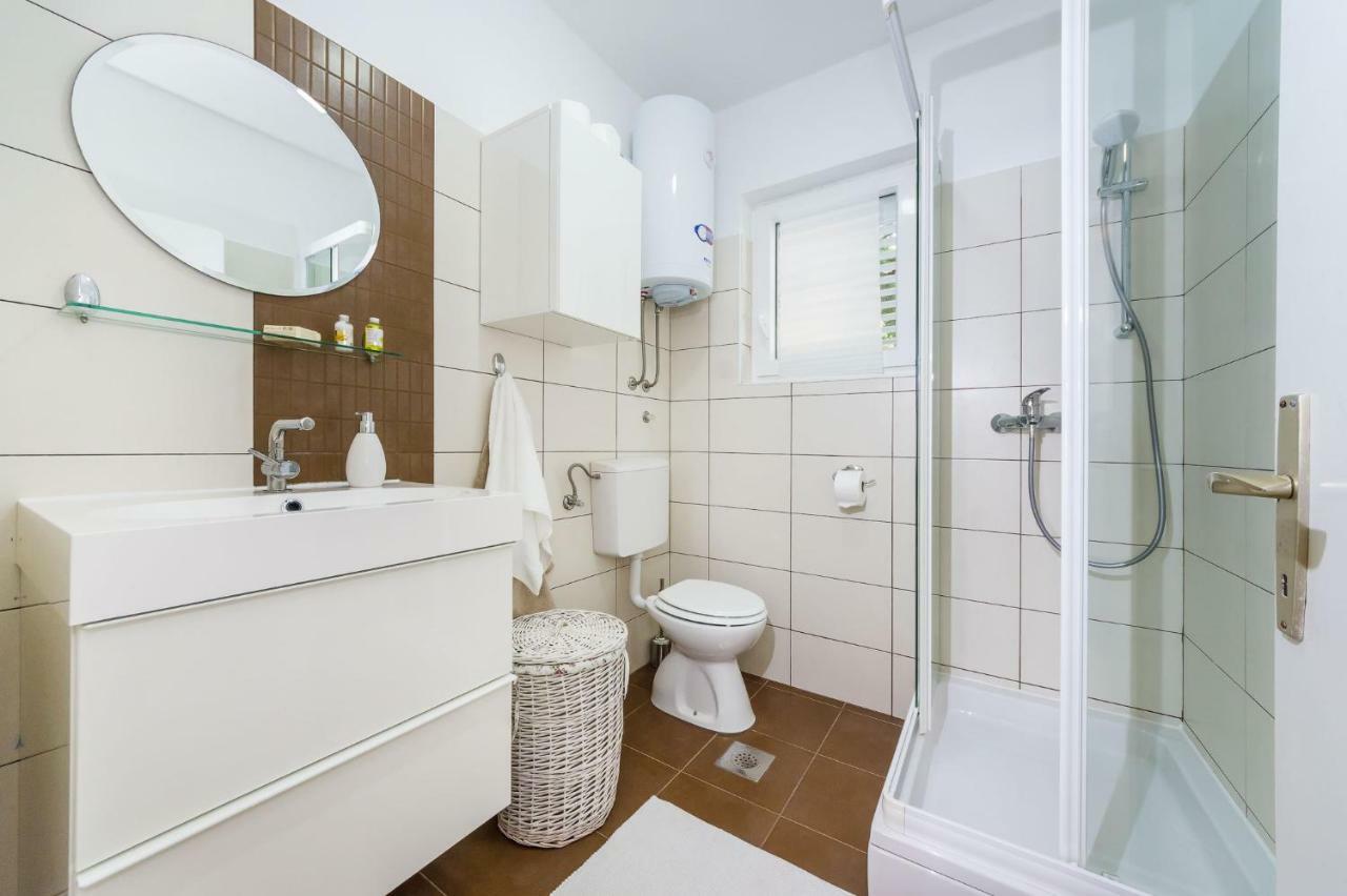 Sestrice Apartment Drage Ngoại thất bức ảnh